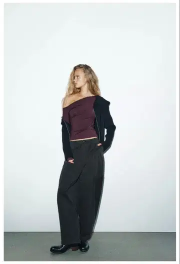 zara [ 미사용 새상품 ] 오프숄더 ( 블랙 )