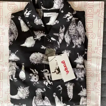 그라니프 빅 반팔 셔츠 히구치 유코 울트라맨 S