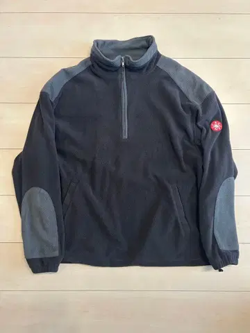 C.E cavempt 플리스 풀오버 M 사이즈