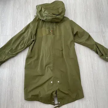 타미힐피거 루이스 해밀턴 밀리터리 자켓