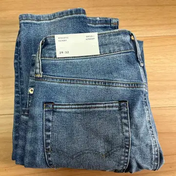 ATHLETIC SKINNY 29/32 라이트 블루 데님