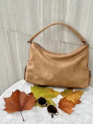 스탠드 오일 스웨이드풍 핸드백