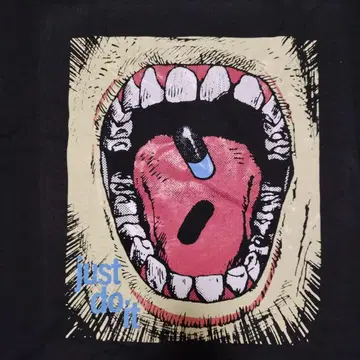 아키라 AKIRA 오토모 가츠히로 양면 프린트 티셔츠