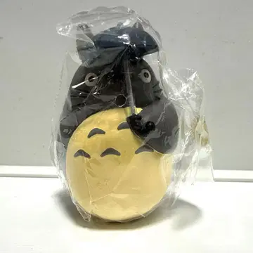 우산을 쓴 토토로 피규어 손가락 인형