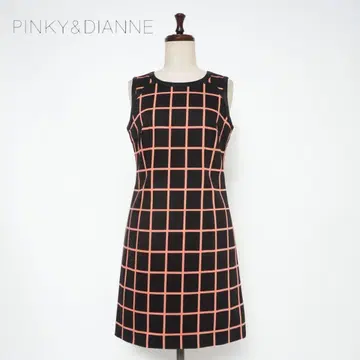 핑키앤다이안 격자 무늬 슬리브리스 원피스 무릎 기장 블랙 38*BD878