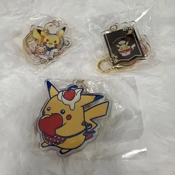 포켓몬 센터 키링 묶음 판매 피카츄 다이너 포켓몬 카페