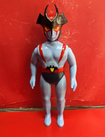 MEDICOM TOY 나가이 고 데빌맨 연보라 성형