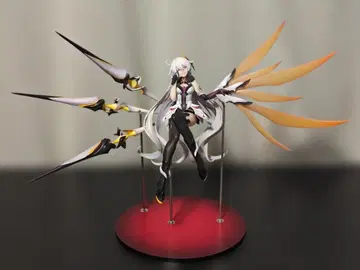 붕괴 3rd 공허의 율자 키아나 1/8 완성품 피규어