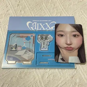 NMIXX 헤원 아크릴 스탠드 트레이딩 카드 포함