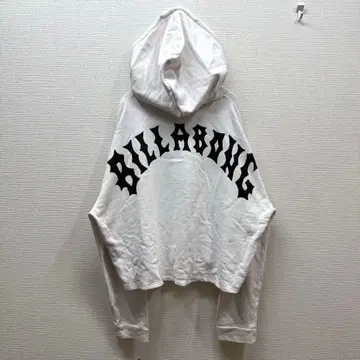 1150 BILLABONG Arch Logo Cropped Hoodie