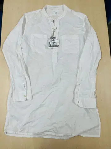 엔지니어드 가먼츠 네펜데스 화이트 린넨 셔츠