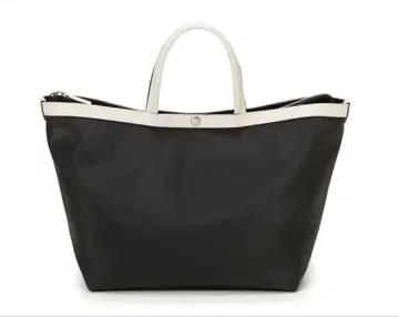 [택 포함 미사용 새상품] 모토카리야 유이카 x 탑카피 A4 토트백