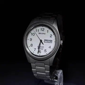 시티즌 손목시계 솔라텍 티타늄 실버 CITIZEN REGUNO