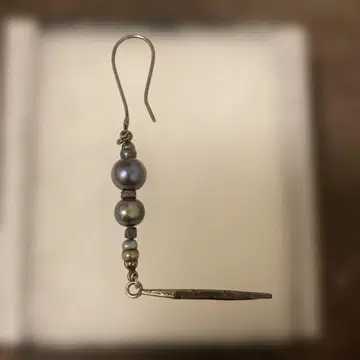 [ 새상품급 ] gunda/밀키 웨이/귀걸이 특가