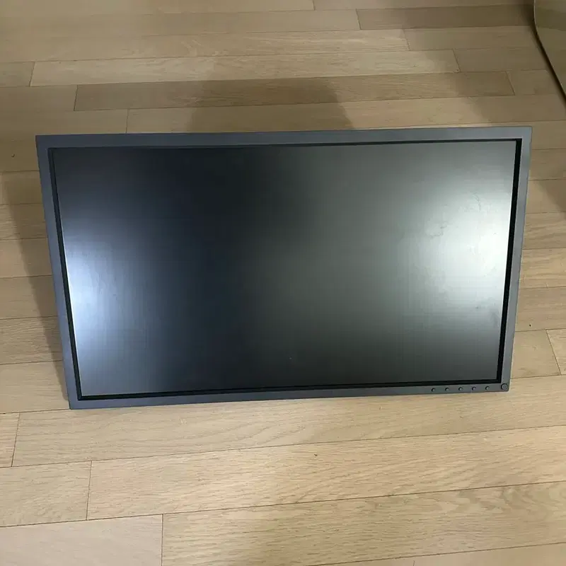 벤큐27인치 모니터 팝니다.