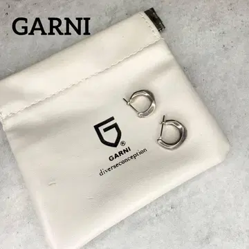GARNI 가르니 크로케리 귀걸이 양쪽 실버 파우치 부속