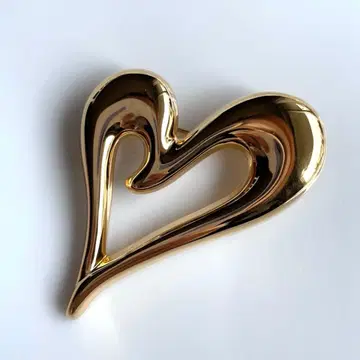 MONET 모네 빈티지 골드 하트 브로치