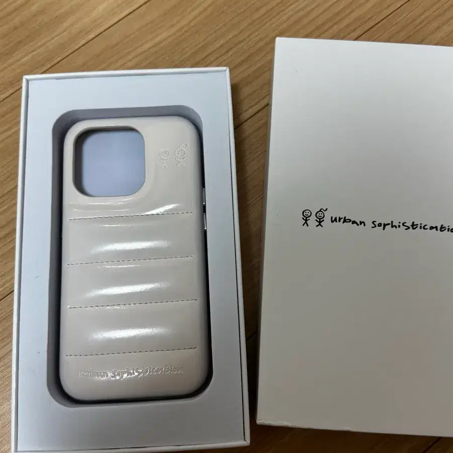 Urban Sophistication Jade iPhone 15 Pro Case #지드래곤,#어반소피