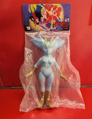 MEDICOM TOY 요수 시레느 펄 화이트칼라 Ver.