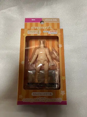 넨도로이드돌 archetype 1.1Girl(almond milk