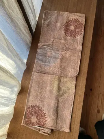 앤티크 겉옷 라메 마조리카 오메시? 대형 국화 옅은 핑크 계열 쇼와 초기