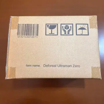 데포리얼 울트라맨 제로