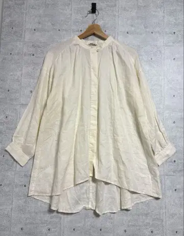 사만사 모스모스 린넨 노카라 블라우스