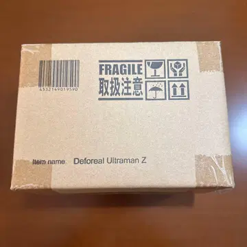 디포리얼 울트라맨 Z 알파 에지