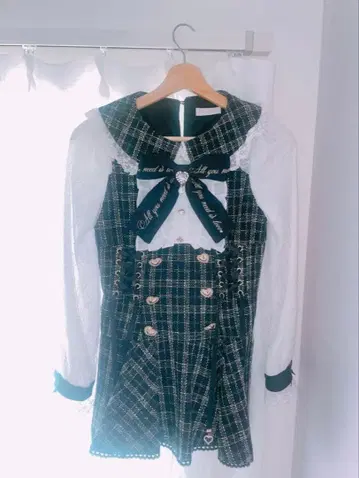 LIZLISA 메시지 리본 트위드 셋업 블랙