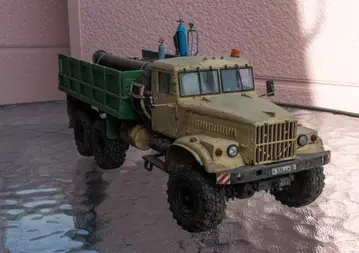 1/35 KrAZ-255B 소련 대형 트럭 완성품
