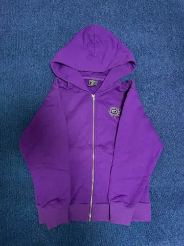 (가격 인하) [레어] Always 지퍼 후드티 보라색 S사이즈