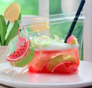 해외 스퀴즈 수박 드링크