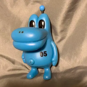 KIIRO 05 데빌 로봇 소프트 비닐 피규어 파랑 DEVILROBOTS