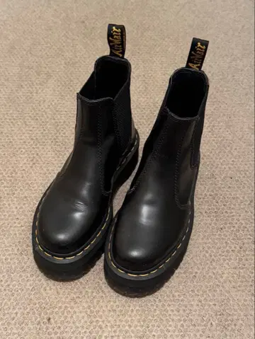 닥터마틴 첼시 부츠 2976 QUAD 24687001