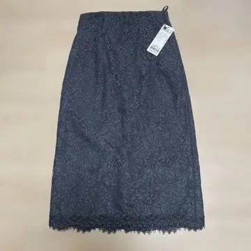 새상품 23KU 꽃무늬 올 패턴 레이스 타이트 슬릿 롱 스커트 XS