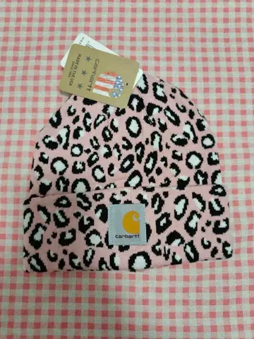 carhartt 핑크 레오파드 니트 모자