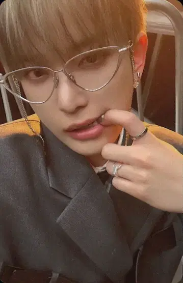 &TEAM 일반ver HARUA Go in Blind (월랑) 랑아