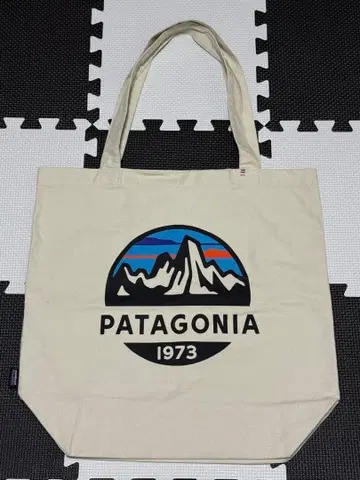 새상품급 파타고니아 마켓 토트 피츠로이 스코프