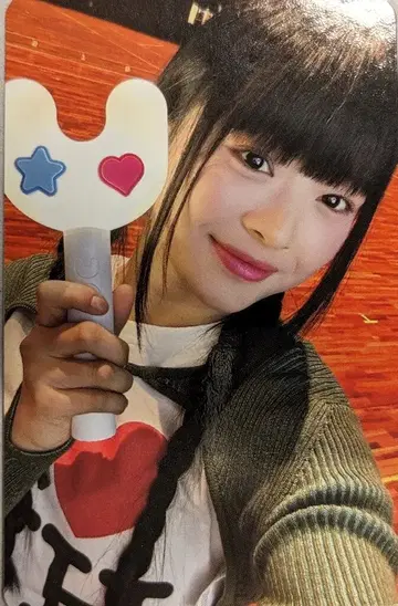 NewJeans HANNI 응원봉 봉입 트레이딩 카드