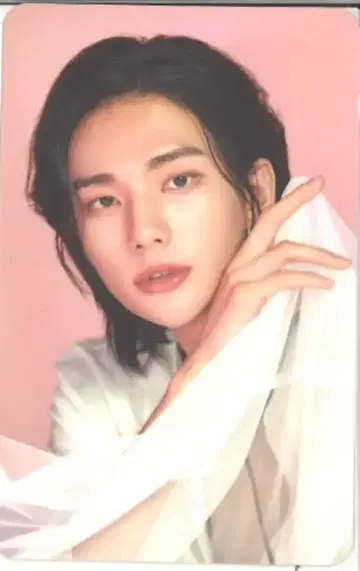 StrayKids WAVE5/XmasBox 현진 NACIFIC 콜라보