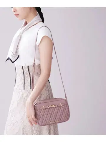 JILL by JILL STUART 퍼피 미니백 핑크