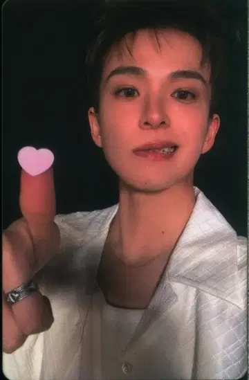 TREASURE BLUE ver. ASAHI PLEASURE 1/3