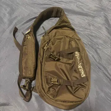 patagonia 아톰 슬링 8L 바디 백