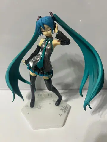 원페스 2009 한정판 구스마 하츠네 미쿠 1/8 CM ver