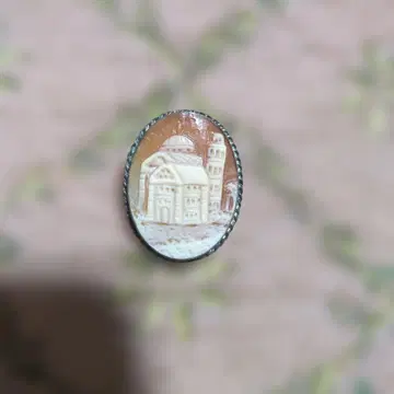 [하자품] 카메오 브로치 겸 펜던트 탑