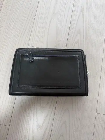 FIVE WOODS 클러치백