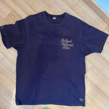 DELUXEWARE 티셔츠