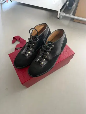 레유카스 마운틴 부츠