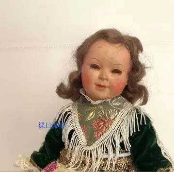 셀룰로이드 인형 앤티크 긴 속눈썹의 레이디 황변 얼굴 얼룩 머리 흐트러짐