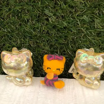 petitkitty 봉제 인형 공 키체인 키티 용기에 담겨 있습니다